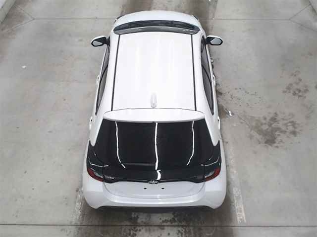 TOYOTA YARIS 2024