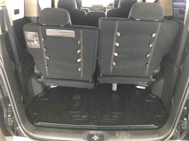 MITSUBISHI DELICA D5 2009