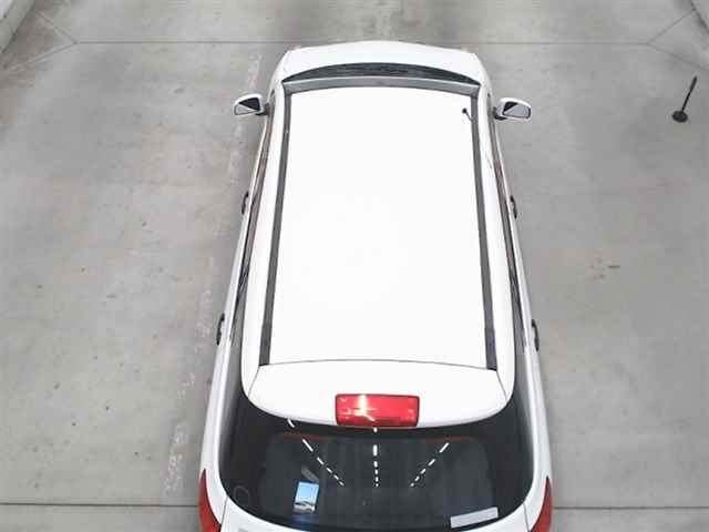 NISSAN AD 2012