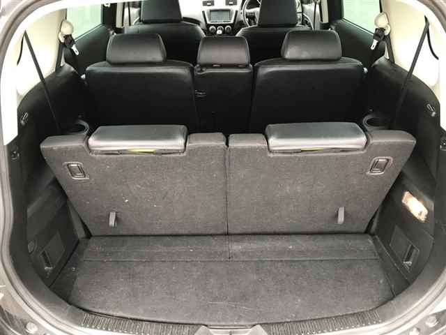 MAZDA PREMACY 2013