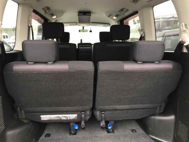 NISSAN SERENA 2011