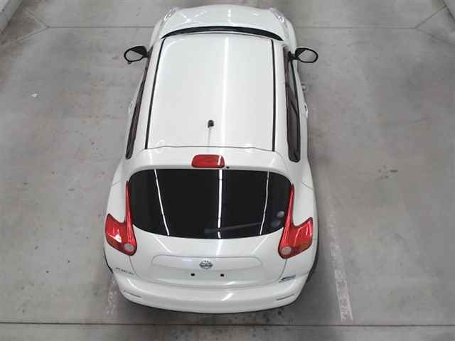 NISSAN JUKE 2010