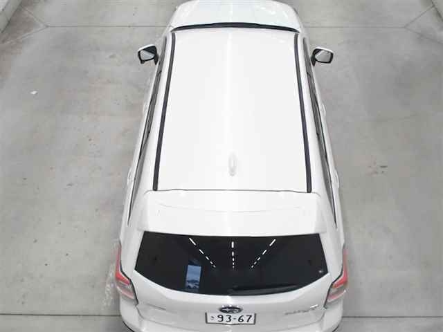 SUBARU FORESTER 2017