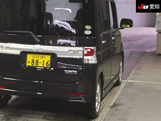 DAIHATSU TANTO 2008