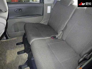 DAIHATSU TANTO 2011