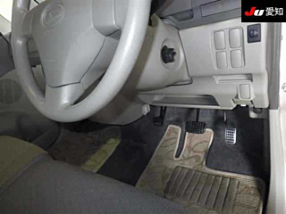DAIHATSU TANTO 2011