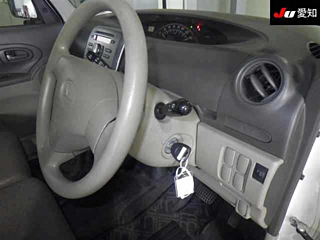 DAIHATSU TANTO 2011