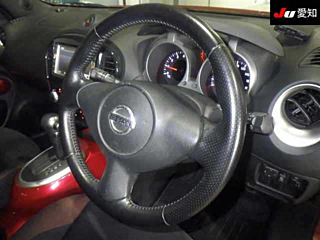 NISSAN JUKE 2011