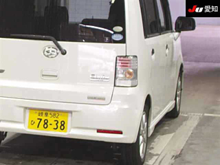 DAIHATSU MOVE CONTE 2011