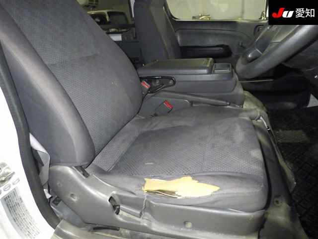 NISSAN CARAVAN VAN 2008