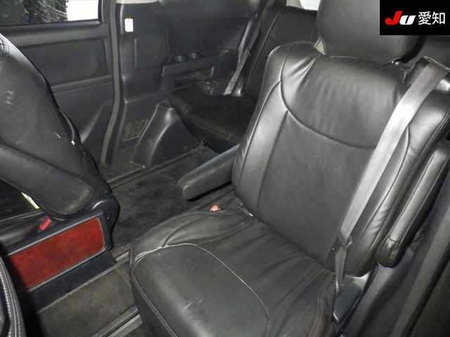 TOYOTA ALPHARD 2009