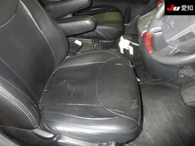 TOYOTA ALPHARD 2009