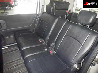 NISSAN SERENA 2009