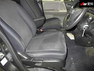 HONDA FREED 2010