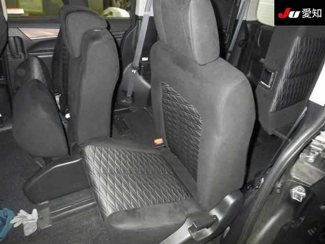 MITSUBISHI DELICA D5 2020