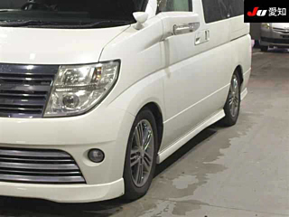NISSAN ELGRAND 2009