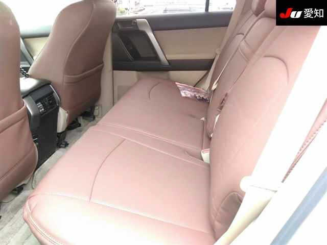 TOYOTA LAND CRUISER PRADO 2011