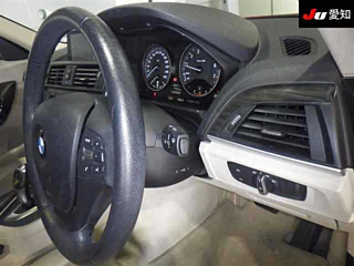 BMW 1 SERIES 2012