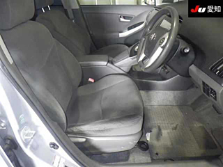TOYOTA PRIUS 2010