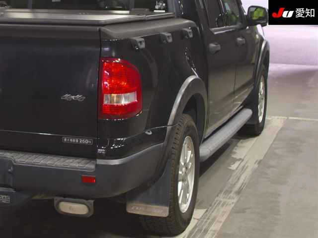 FORD EXPLORER 2010
