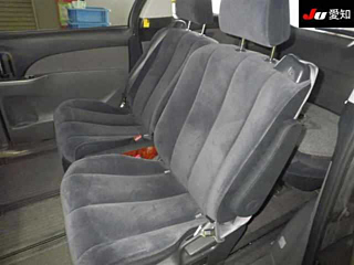 TOYOTA ESTIMA 2010