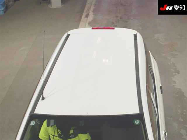NISSAN AD 2009