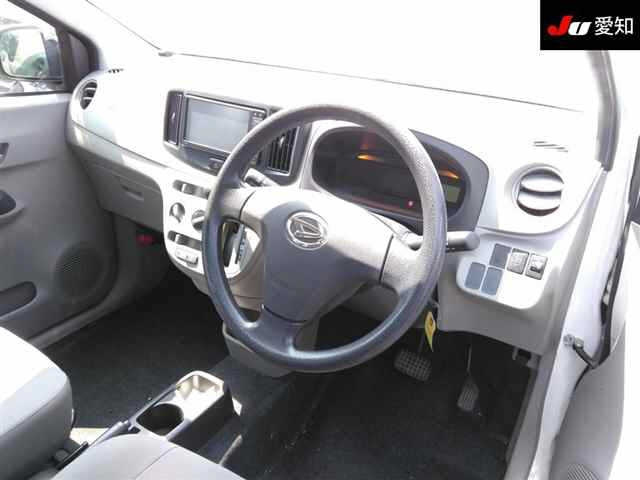 DAIHATSU MIRA E S 2016