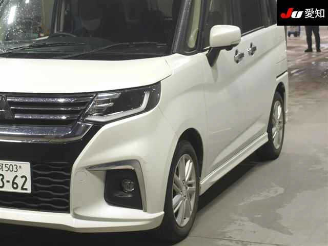 MITSUBISHI DELICA D2 2023