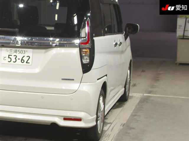 MITSUBISHI DELICA D2 2023