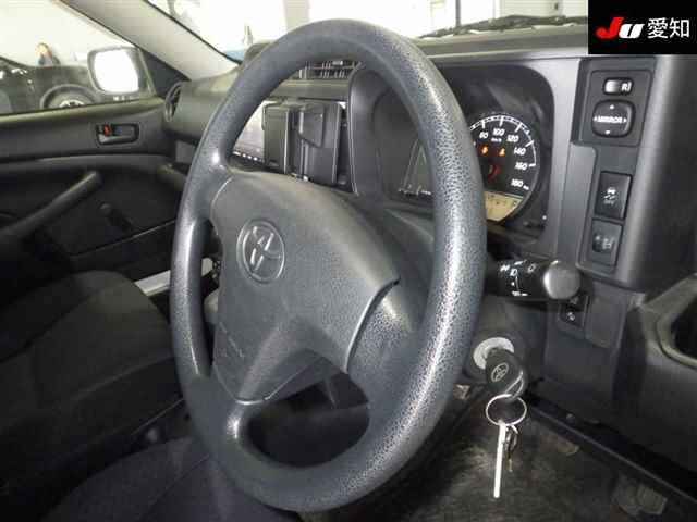 TOYOTA PROBOX 2017