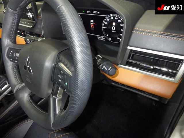 MITSUBISHI OUTLANDER PHEV 2022
