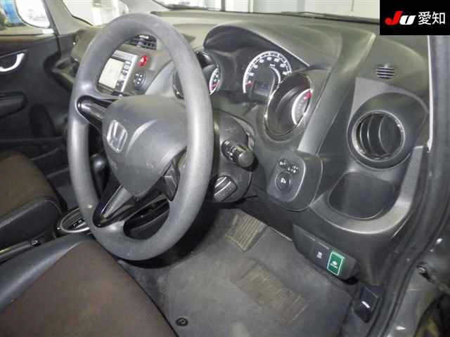 HONDA FIT SHUTTLE 2011