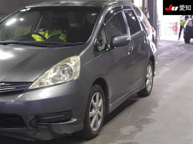 HONDA FIT SHUTTLE 2011