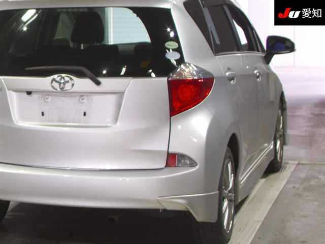 TOYOTA RACTIS 2013