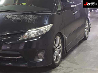 TOYOTA ESTIMA 2010