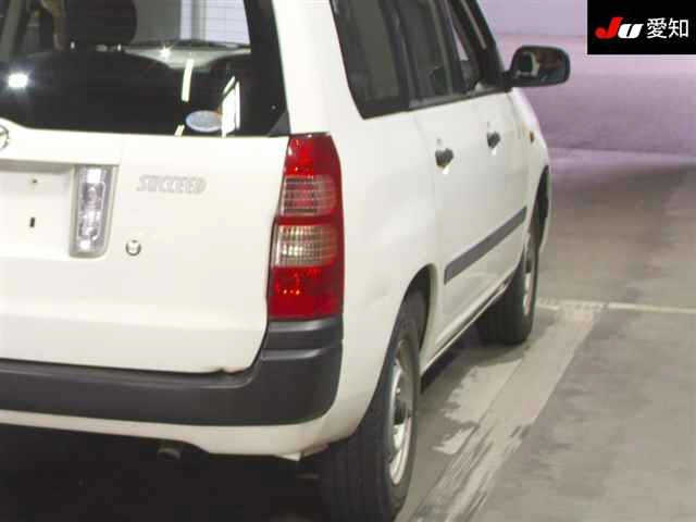 TOYOTA SUCCEED 2012