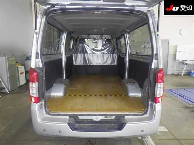 NISSAN CARAVAN VAN 2020