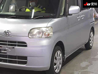 DAIHATSU TANTO 2012