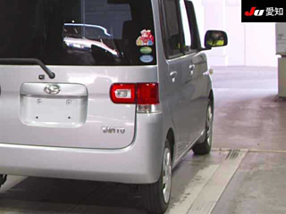 DAIHATSU TANTO 2012