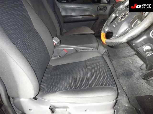 NISSAN CARAVAN VAN 2011