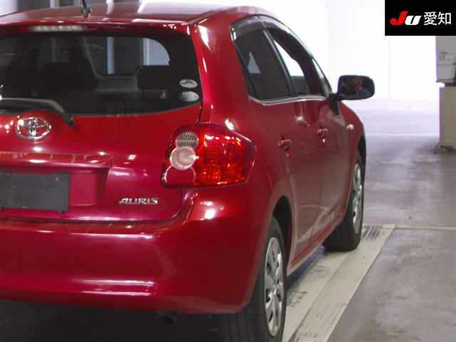 TOYOTA AURIS 2008