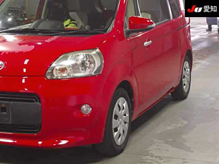 TOYOTA PORTE 2014