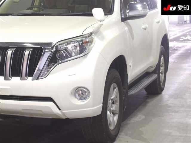 TOYOTA LAND CRUISER PRADO 2016