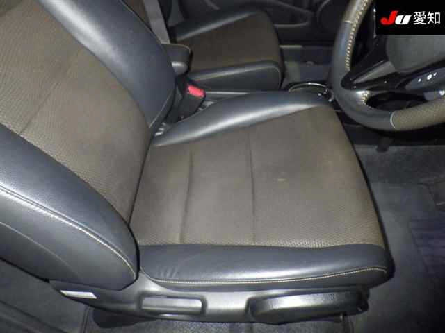 HONDA FIT SHUTTLE 2012