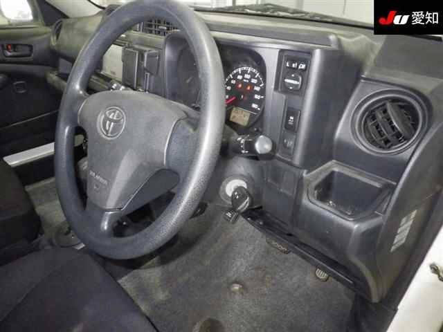 TOYOTA PROBOX 2015