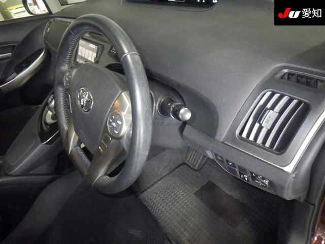 TOYOTA PRIUS PHV 2013
