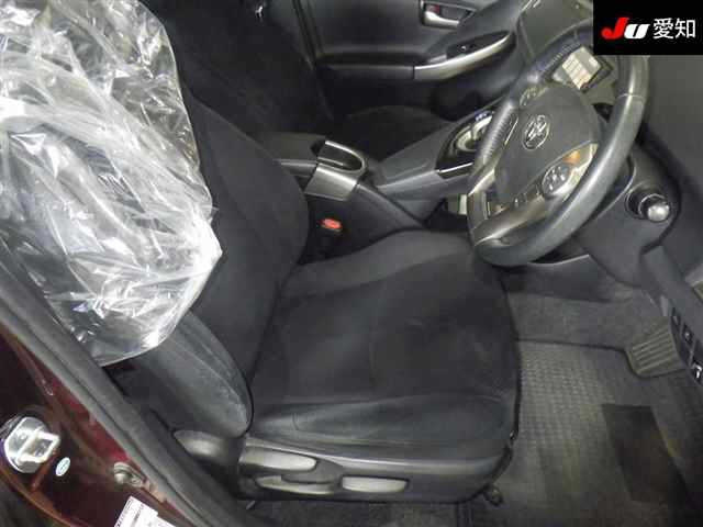 TOYOTA PRIUS PHV 2013