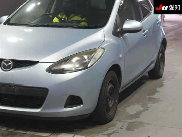 MAZDA DEMIO 2010