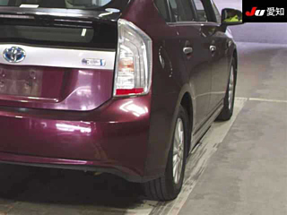 TOYOTA PRIUS PHV 2013