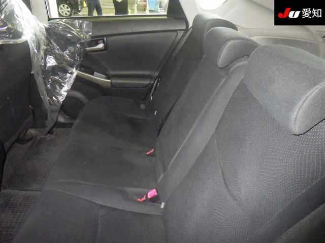 TOYOTA PRIUS PHV 2013